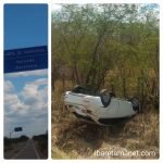 Veículo capota na BR-122, na divisa entre os municípios de Quixadá e Ibaretama SERTÃO CENTRAL
