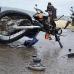 Motociclista fica em estado grave após colidir com ônibus em Senador Pompeu SERTÃO CENTRAL