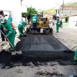 Programa Sinalize do Detran começa a asfaltar avenidas e ruas de Quixadá QUIXADÁ