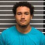 Preso em São Paulo reservou hotel em Fortaleza para assassinos de Gegê e Paca; PF procura mãe do suspeito PLANTÃO POLICIAL