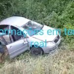 Carro sai da pista e cai nas margens da CE 138 em Morada Nova após condutor perder o controle SERTÃO CENTRAL