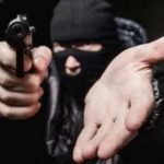 Dois criminosos realizam realizam roubo a pessoa em Senador Pompeu SERTÃO CENTRAL