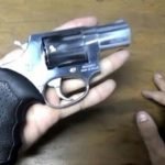 Polícia realiza prisão em flagrante por porte ilegal de arma de fogo em Quixeramobim QUIXERAMOBIM