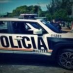 Homens são conduzidos até a delegacia em Senador Pompeu após discussão SERTÃO CENTRAL