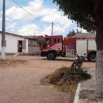 Incêndio em casa na periferia de Quixadá assusta vizinhança QUIXADÁ