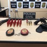 Polícia Civil cumpre mais um mandado de prisão preventiva e apreensão de duas armas de fogo em Quixeramobim QUIXERAMOBIM