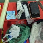 Trio suspeito de tráfico de drogas é preso pela PMCE no Henrique Jorge PLANTÃO POLICIAL