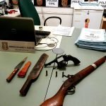Polícia Civil e guarda municipal realiza prisão e apreensão de arma de fogo na zona rural de Mombaça PLANTÃO POLICIAL