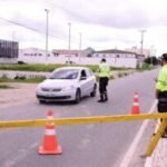 Polícia apreende veículo que acumula mais de 280 multas na cidade de Quixadá QUIXADÁ