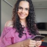 Assistente Social ganha dinheiro com a venda de produtos na internet TEMA LIVRE