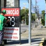 Postos em Fortaleza já repassam aumento nos preços dos combustíveis e gasolina chega a R$ 7,99