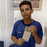 Menino de 10 anos acerta números da Mega da Virada, mas mãe não faz aposta TEMA LIVRE