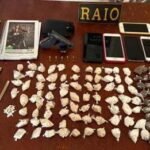 Operação policial resulta na prisão de traficantes e apreensão de drogas e arma em Quixeramobim QUIXERAMOBIM