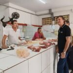 “Prefeito Cirilo Pimenta visita mercadinho e promete melhorias para a comunidade” QUIXERAMOBIM