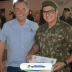 Vice-prefeito Edmilson Júnior prestigia Formatura de Atiradores do Tiro de Guerra 10-020 em Noite Solene QUIXERAMOBIM