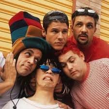 Tragédia dos Mamonas Assassinas completa 30 anos e relembra perda que marcou o Brasil