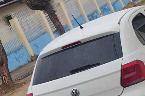 Pane elétrica provoca princípio de incêndio em escola de Quixeramobim