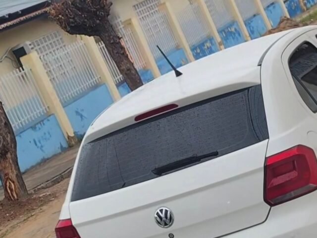 Pane elétrica provoca princípio de incêndio em escola de Quixeramobim