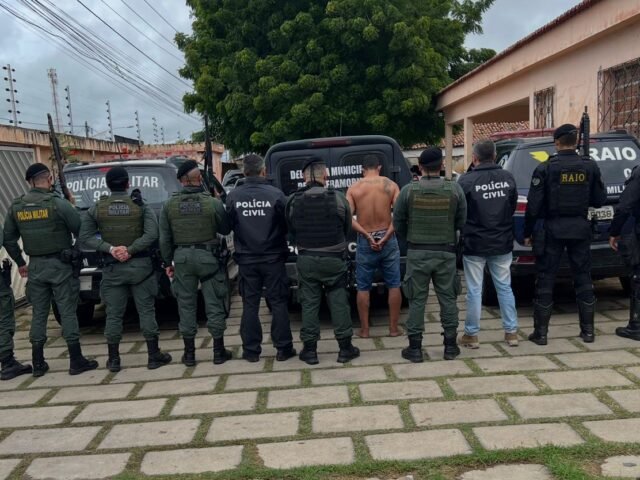 Jovem tem mãos amputadas em tentativa de feminicídio em Quixeramobim; suspeito é preso