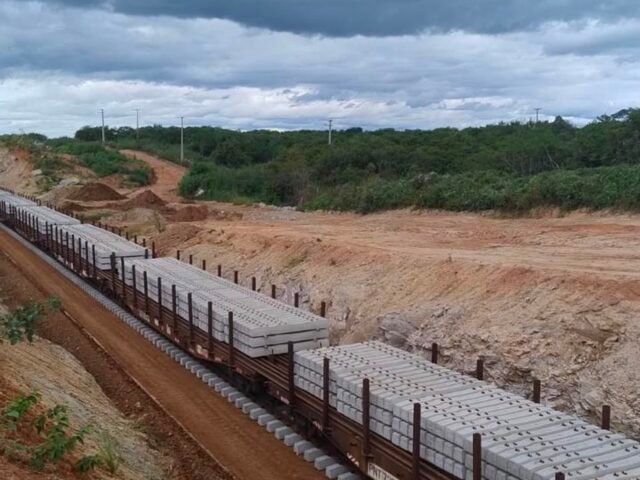 Obras da Transnordestina avançam em Quixeramobim e trecho deve ser concluído em agosto de 2026