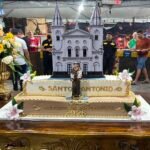 Bolo de Santo Antônio é arrematado por R$ 50,5 mil e bate novo recorde em Quixeramobim