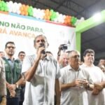 Governador assina ordens de serviço para asfaltos e autoriza obras do campus da Uece em Quixeramobim