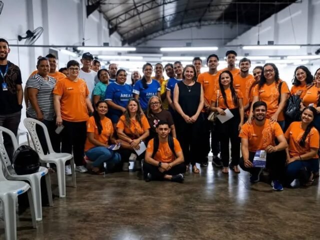 Projeto Área Q recebe estudantes de Logística do Senac para visita técnica e reforça compromisso com a formação profissional