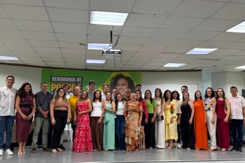 Prefeito Cirilo Pimenta empossa 20 professores aprovados em concurso público para reforçar a educação de Quixeramobim