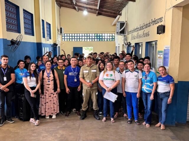 Projeto Fala Que Salva promove conscientização e prevenção em escolas de Quixeramobim