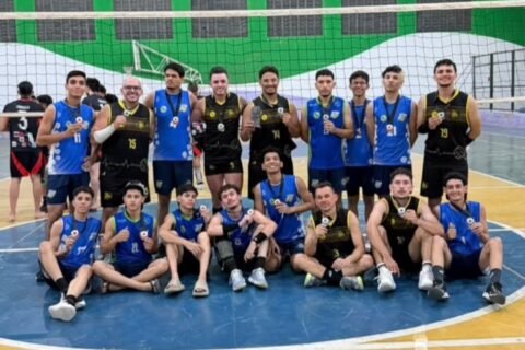 Seleção de Voleibol de Quixeramobim conquista vice-campeonato e 3º lugar na Copa Carcará Estadual