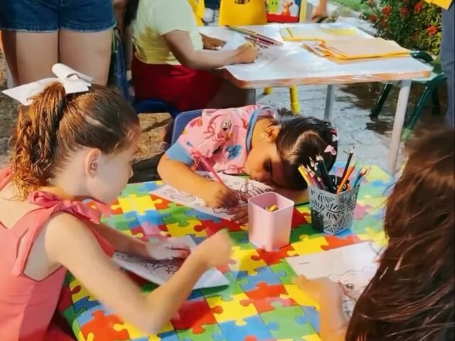 Semana do Bebê promove atividades recreativas e diversão para crianças em Quixeramobim